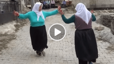 Teyzelerden mükemmel kaşık oyunu, yöre Kütahya Simav